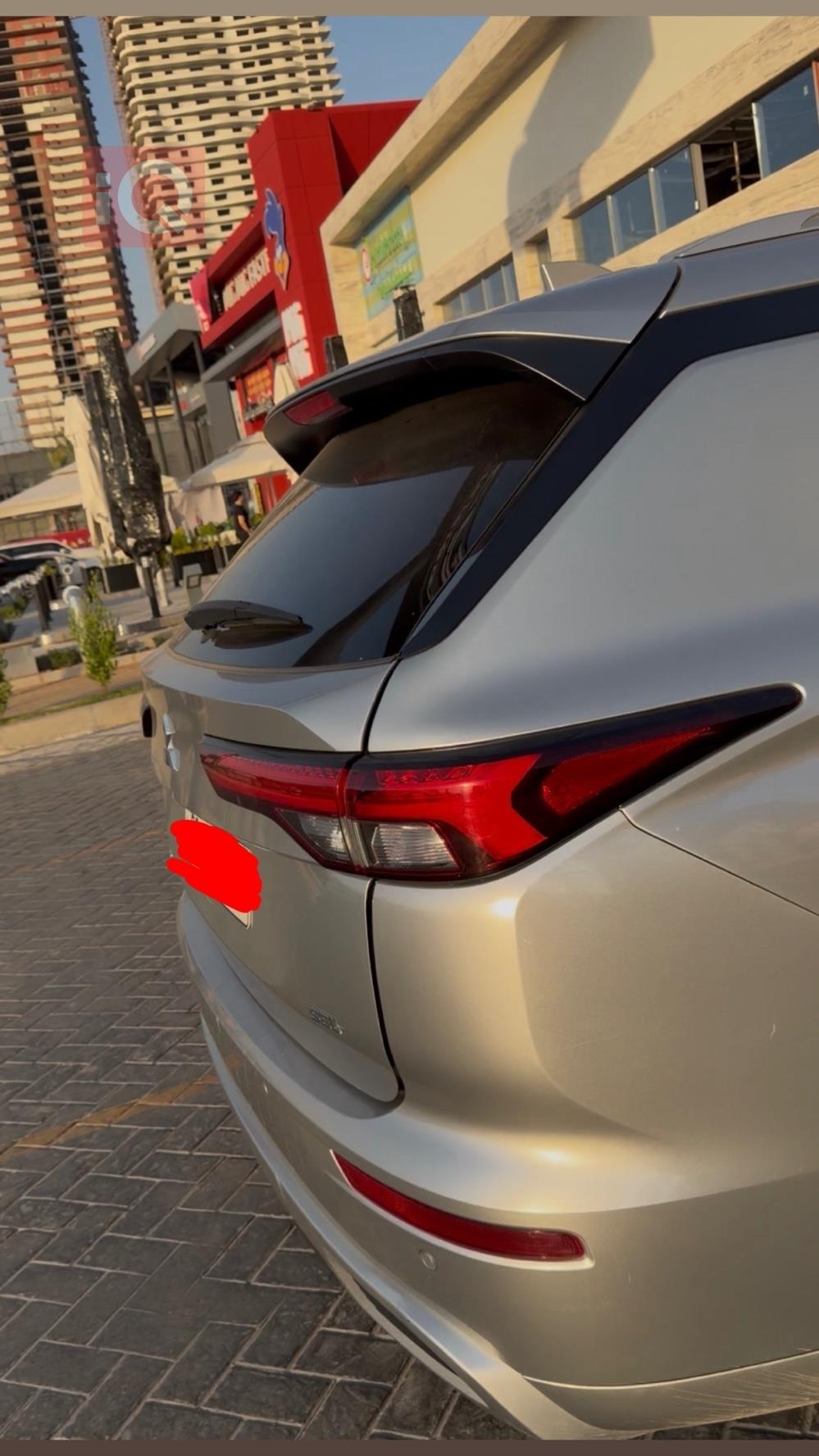 ميتسوبيشي اوتلاندر